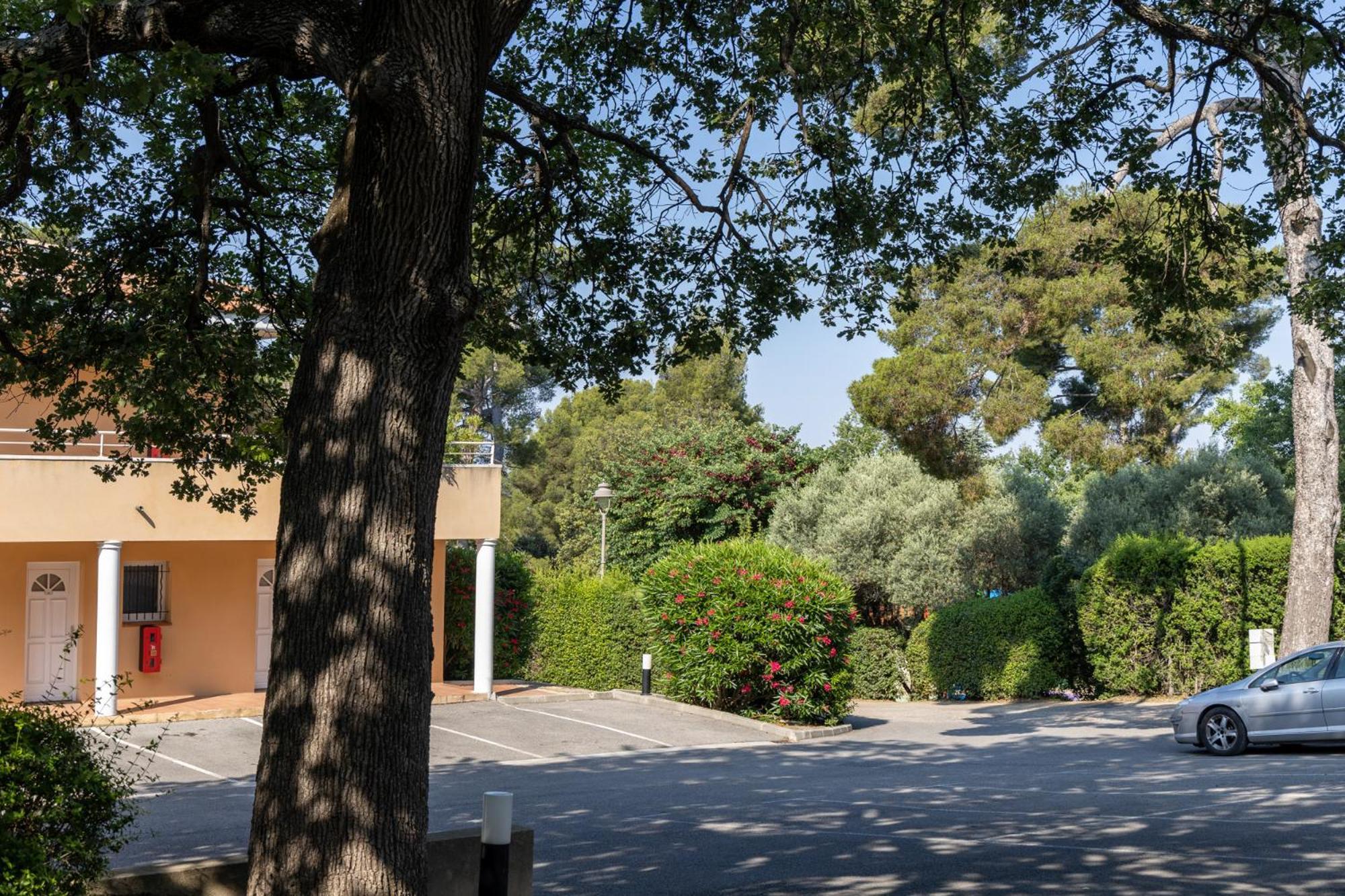 The Originals City, Hotel Cote Sud, Marseille Est อัลโลช ภายนอก รูปภาพ
