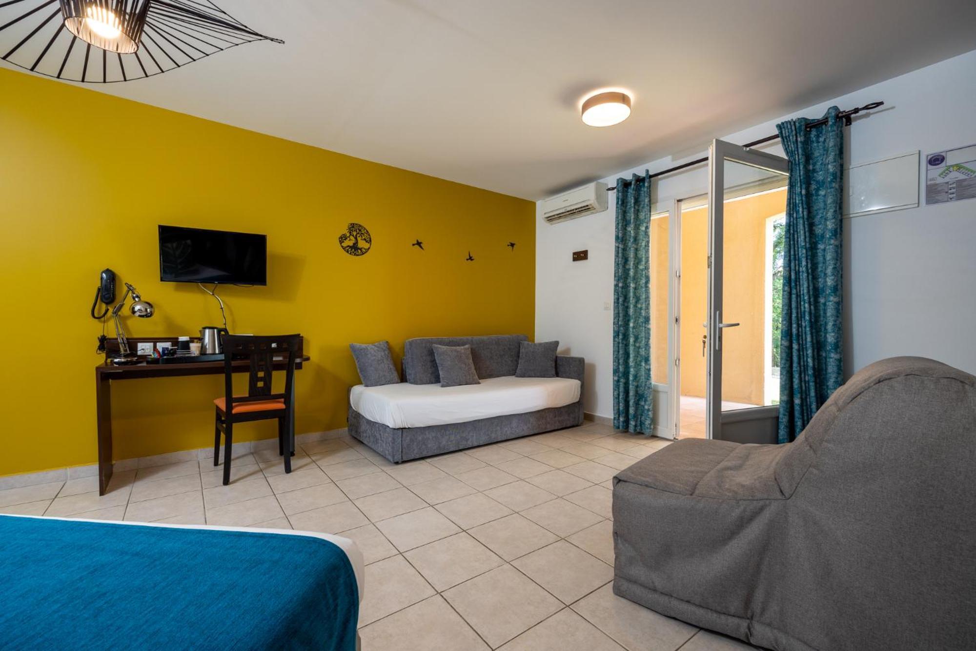 The Originals City, Hotel Cote Sud, Marseille Est อัลโลช ภายนอก รูปภาพ